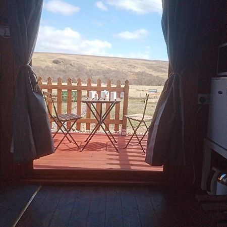 Hotel Wee Hoose Glaping Pod 2 Skail Esterno foto